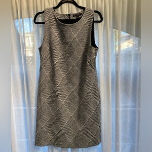 Banana Republic Black and White Plaid Midi Dress size 8